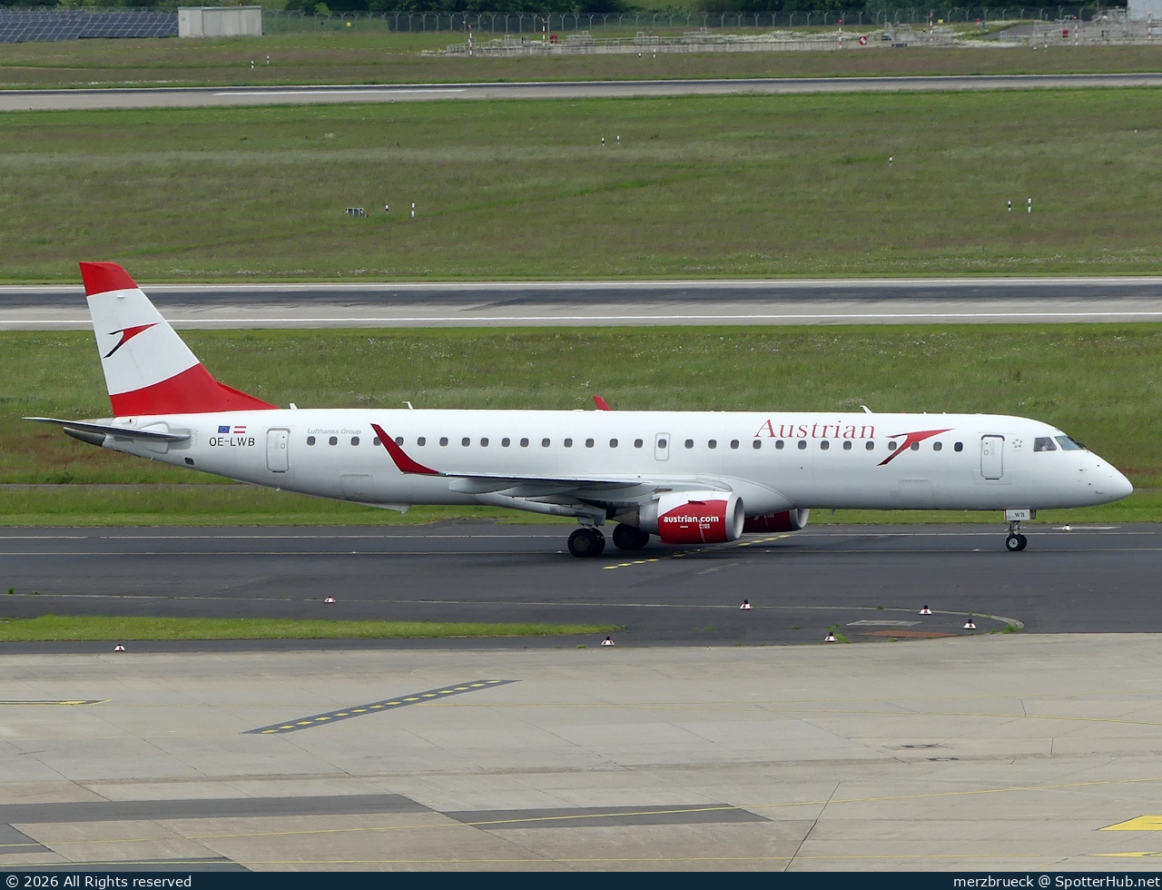 Photo of OE-LWB - Embraer ERJ-195LR operated by Austrian Airlines