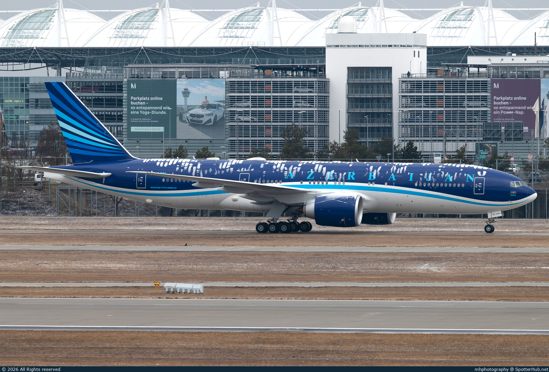 Photo of 4K-AI001 - Boeing 777-200LR operated by Government of Azerbaijan