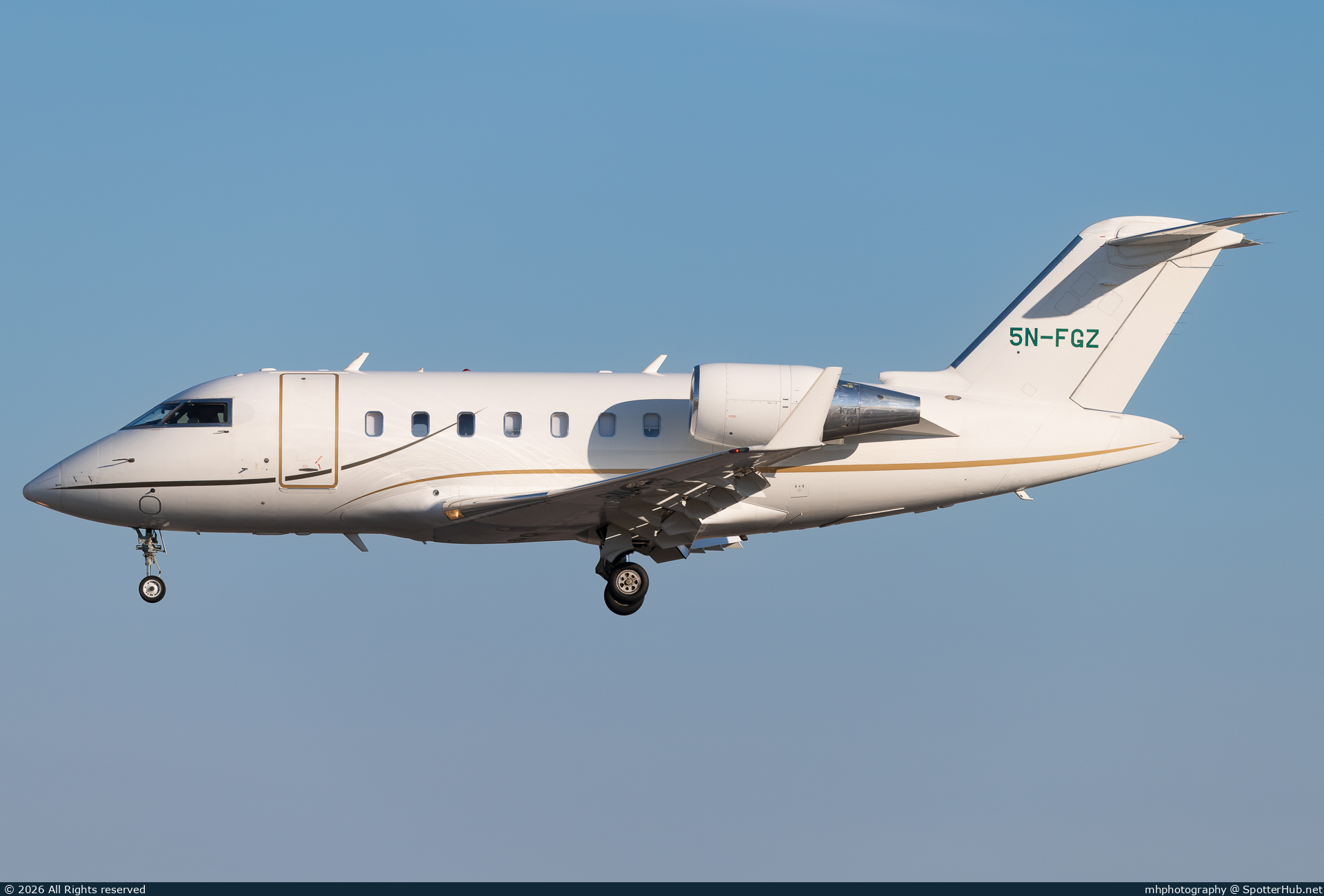 Photo of 5N-FGZ - Bombardier Challenger 605 operated by Nigerian Air Force