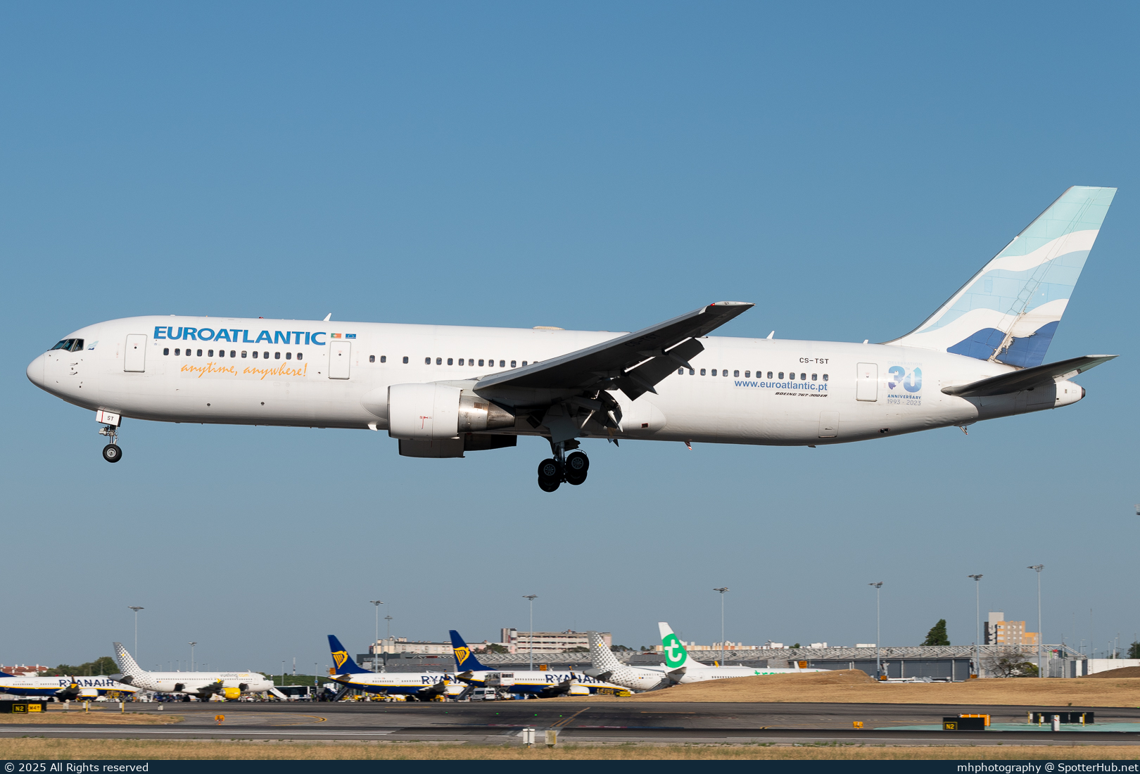 Photo of CS-TST - Boeing 767-34P(ER) operated by EuroAtlantic Airways