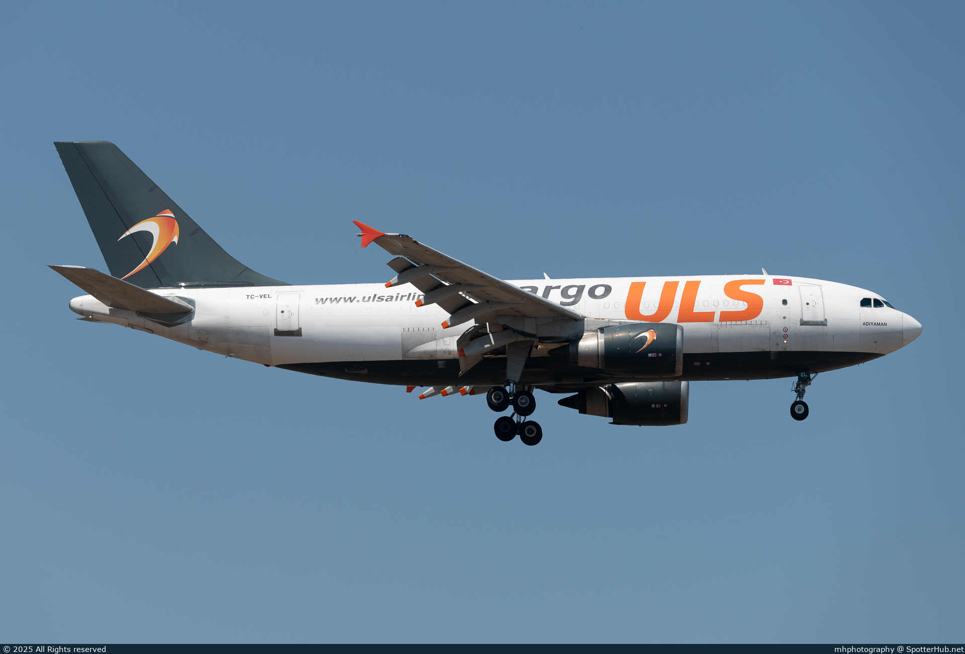 Photo of TC-VEL - Airbus A310-308(F) operated by ULS Airlines Cargo