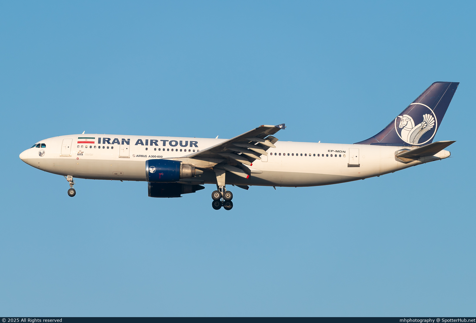 Photo of EP-MDN - Airbus A300B4-605R operated by Iran Airtour