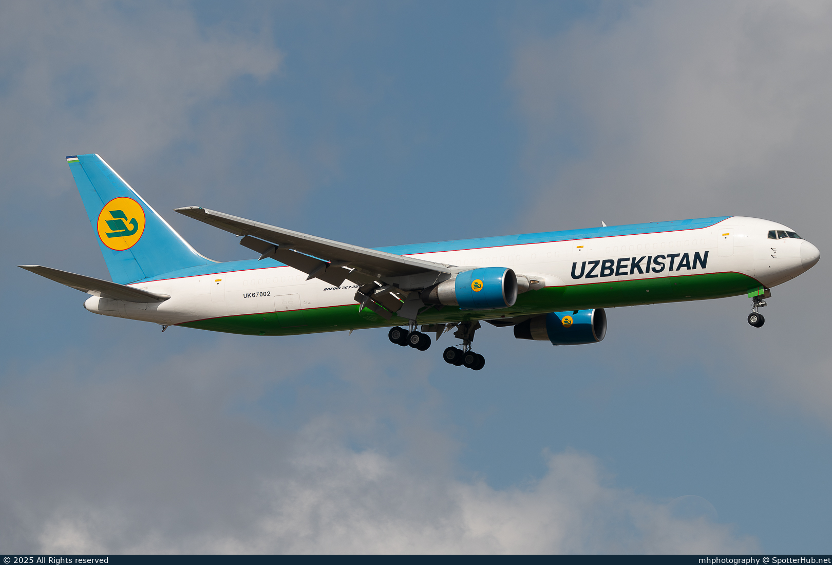 Photo of UK67002 - Boeing 767-33P(ER)(BCF) operated by Uzbekistan Airways Cargo