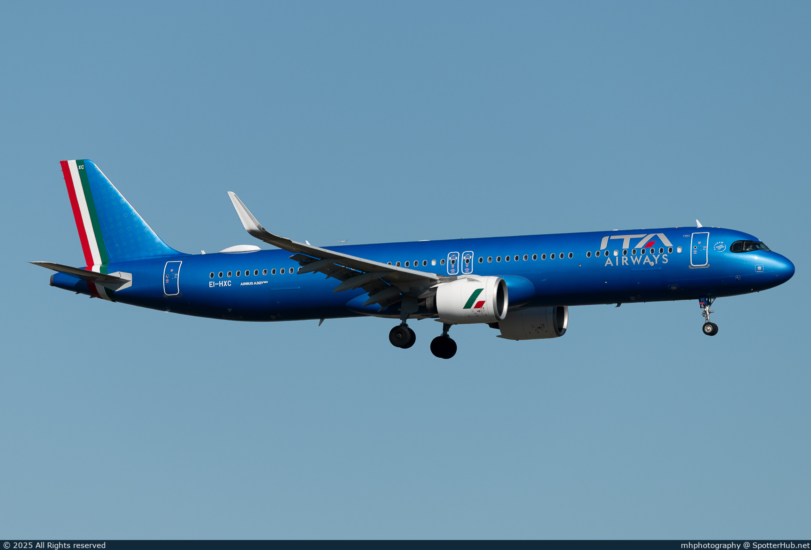 Photo of EI-HXC - Airbus A321-271NX operated by ITA Airways