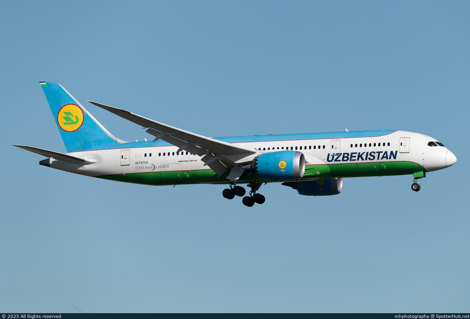 Photo of UK78702 - Boeing 787-8 Dreamliner operated by Uzbekistan Airways