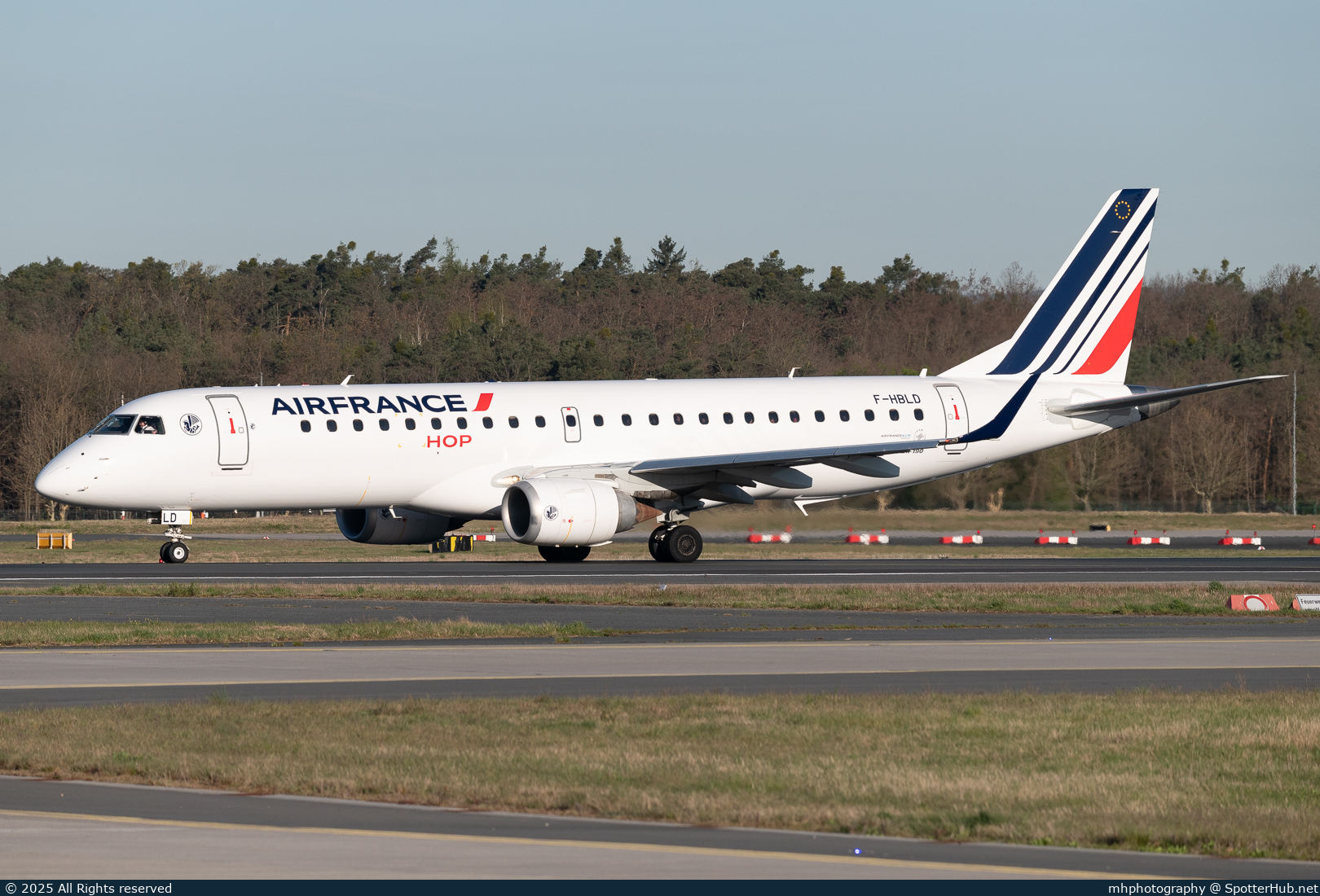 Photo of F-HBLD - Embraer ERJ-190LR operated by Air France HOP