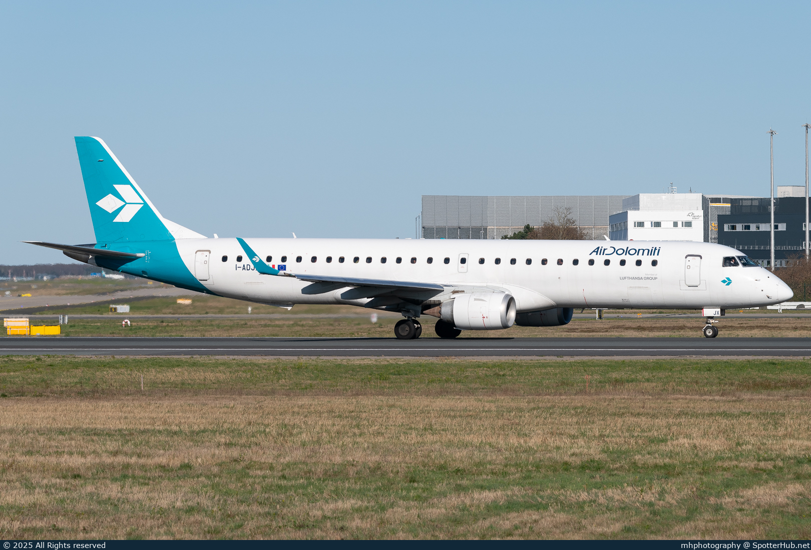 Photo of I-ADJX - Embraer ERJ-195LR operated by Air Dolomiti