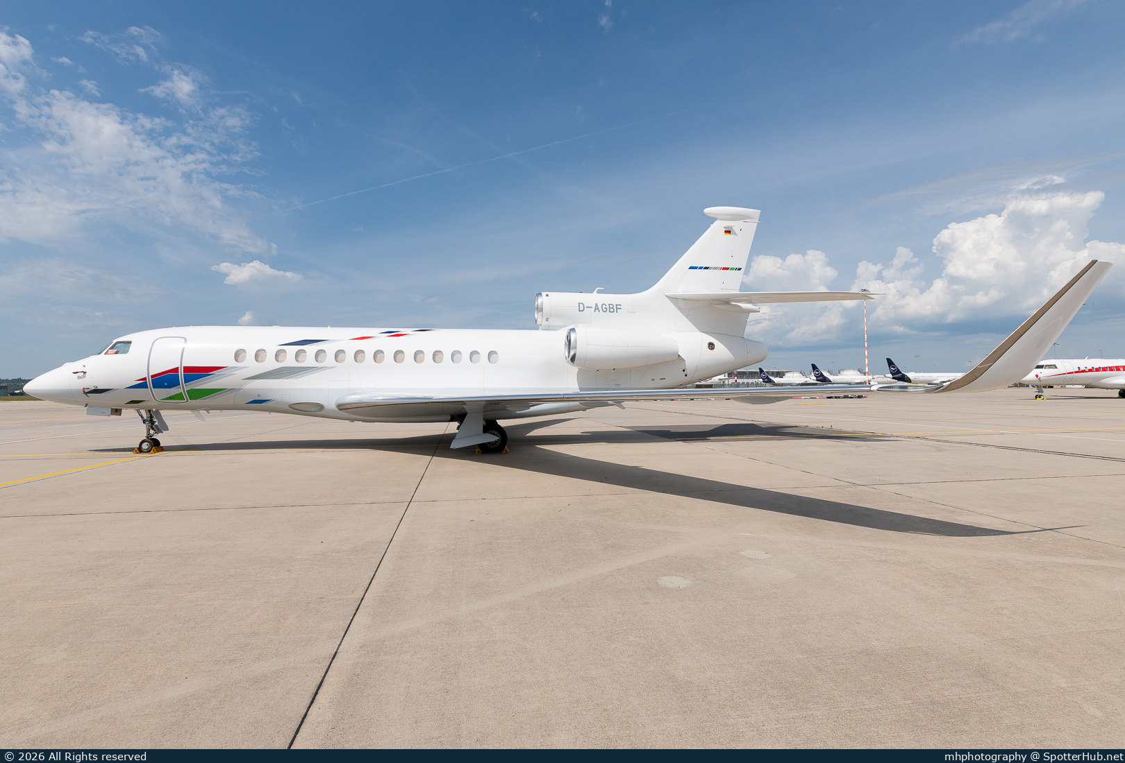 Photo of D-AGBF - Dassault Falcon 7X operated by Volkswagen AirService