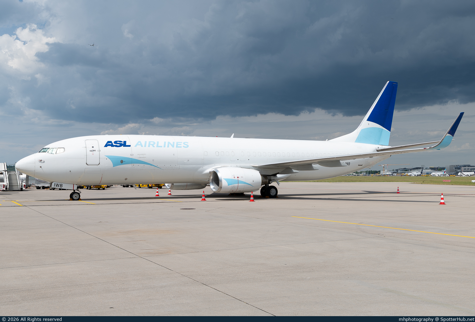 Photo of OE-IWB - Boeing 737-8AS(BCF) operated by ASL Airlines Belgium