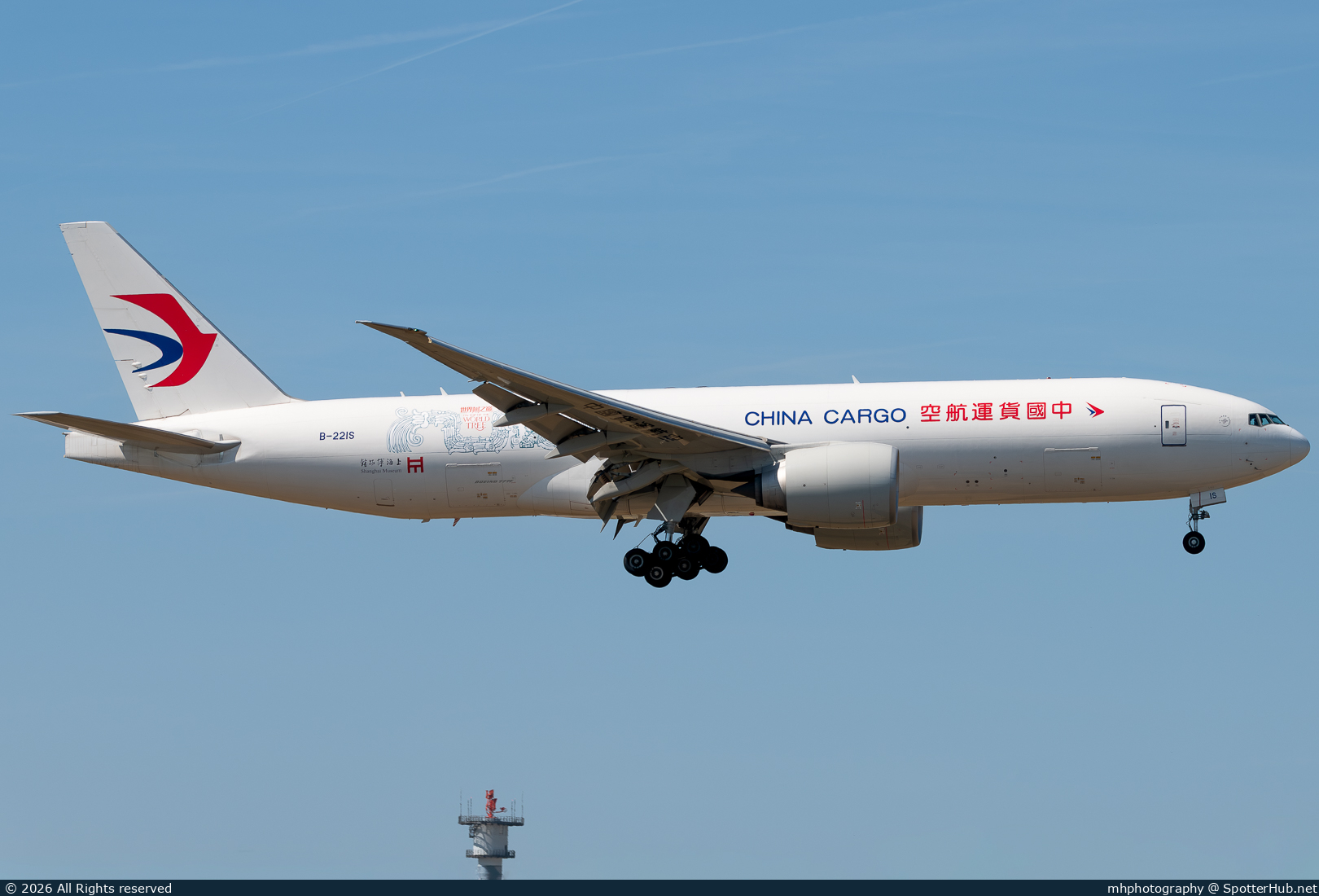 Photo of B-221S - Boeing 777-F operated by China Cargo Airlines