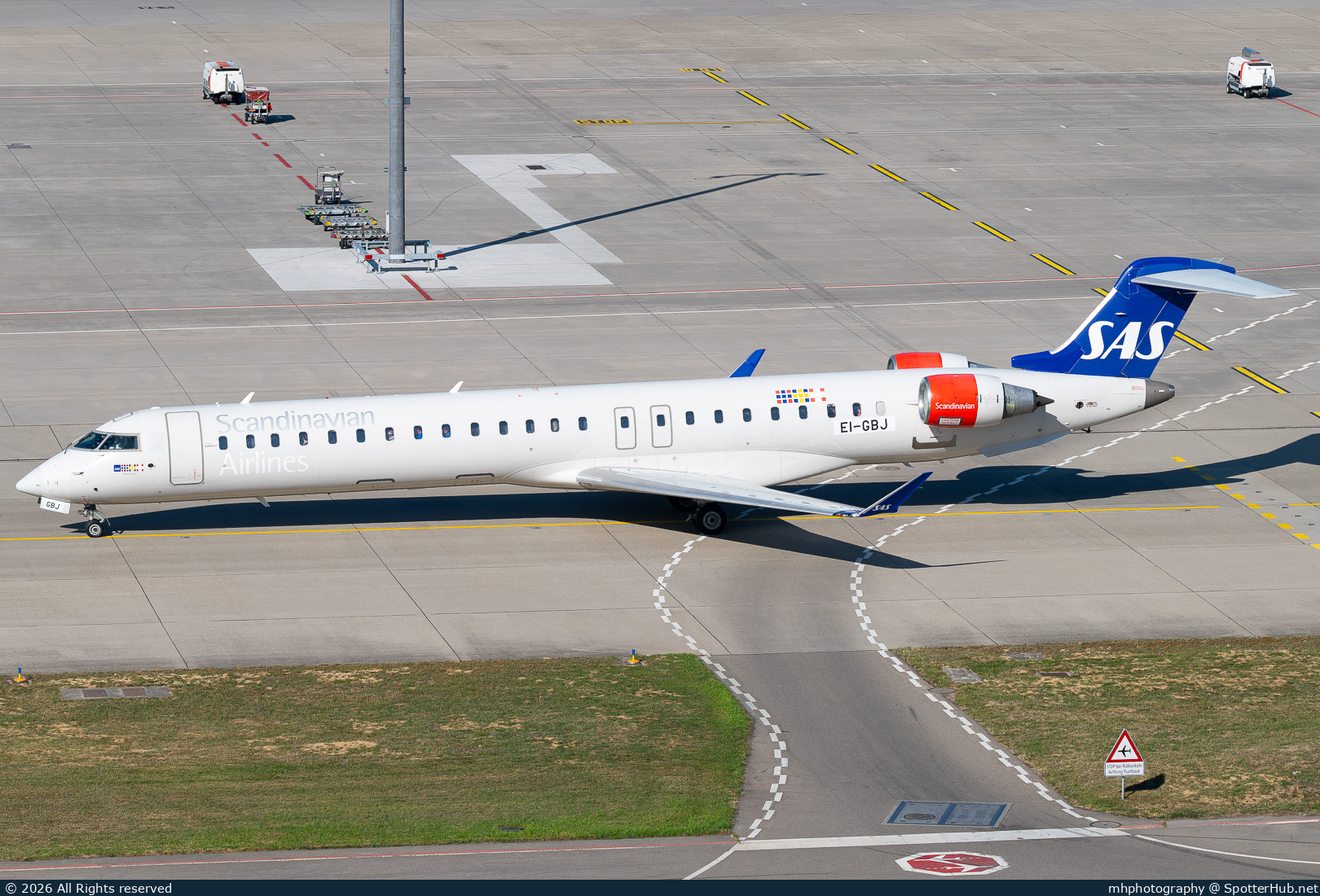 Photo of EI-GBJ - Bombardier CRJ-900LR operated by SAS Scandinavian Airlines (opb CityJet)