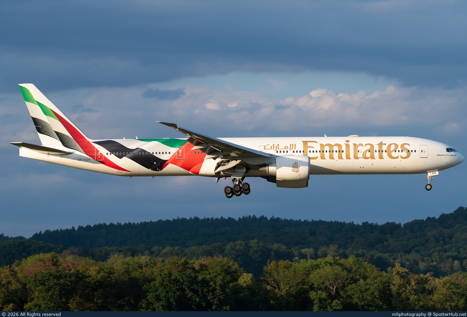 Photo of A6-EQH - Boeing 777-31H(ER) operated by Emirates