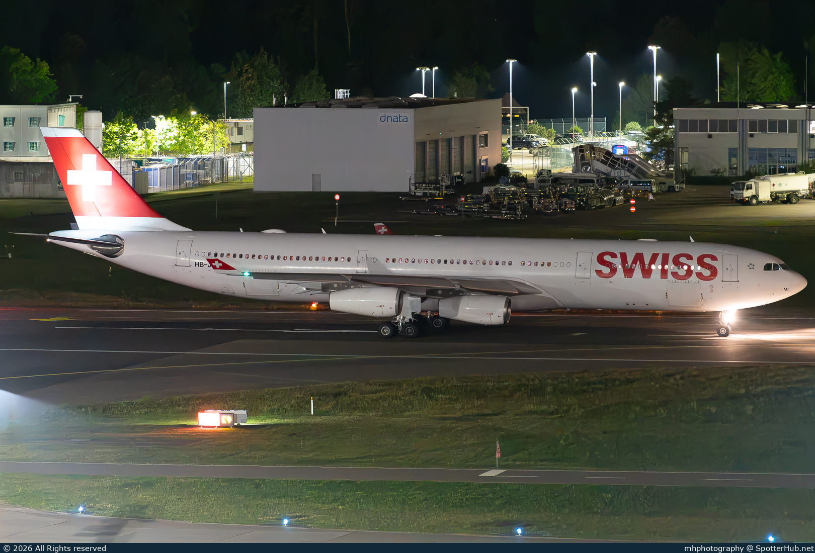 Photo of HB-JMI - Airbus A340-313 operated by Swiss International Air Lines