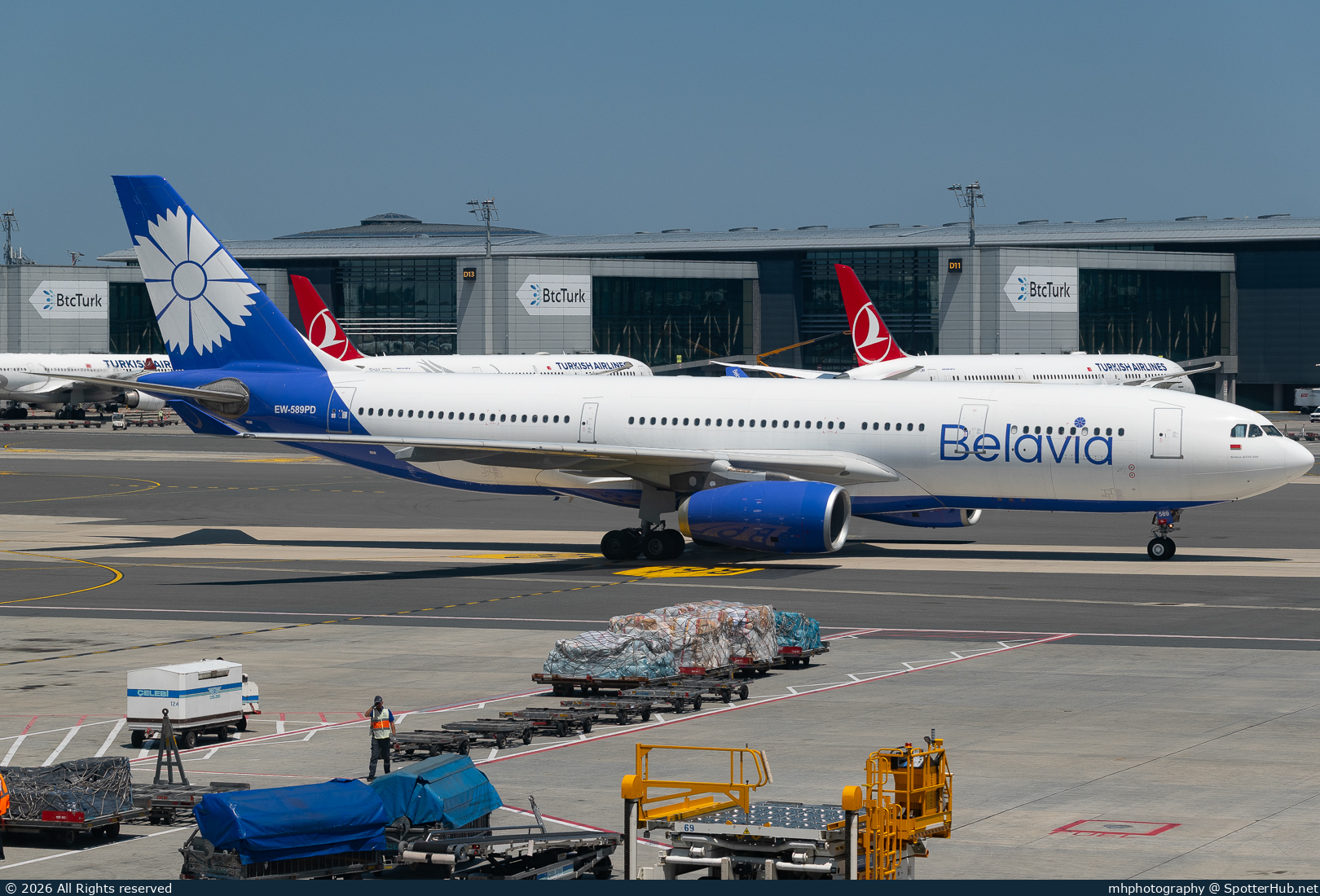 Photo of EW-589PD - Airbus A330-243 operated by Belavia