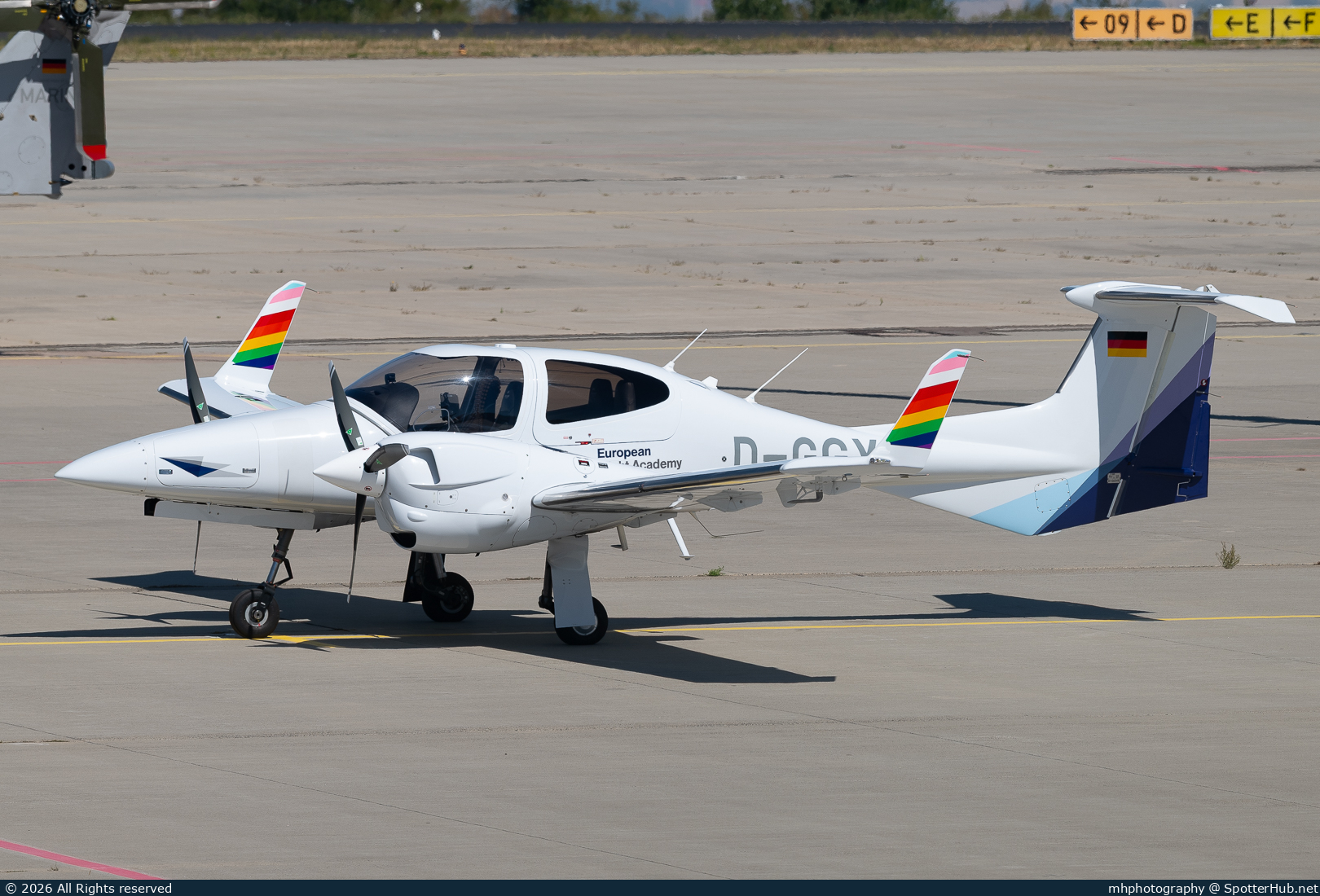 Photo of D-GGYR - Diamond DA42 NG Twin Star operated by European Flight Academy