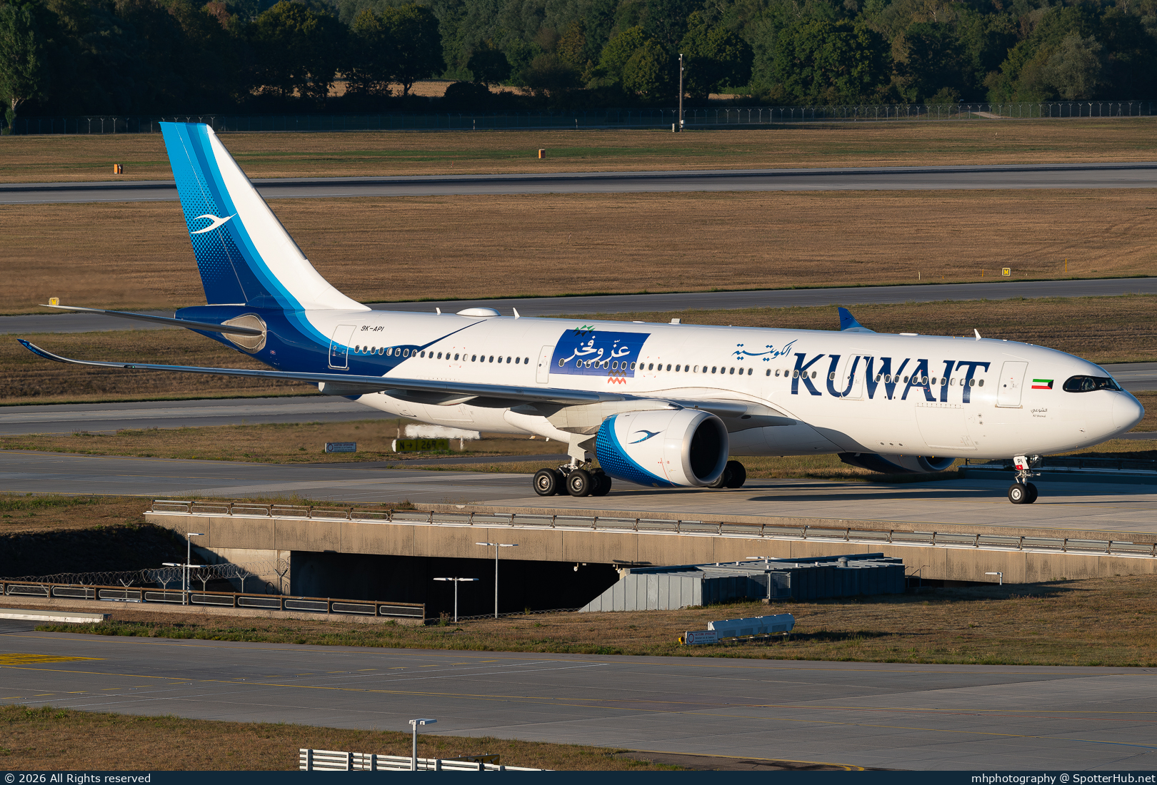 Photo of 9K-API - Airbus A330-841 operated by Kuwait Airways