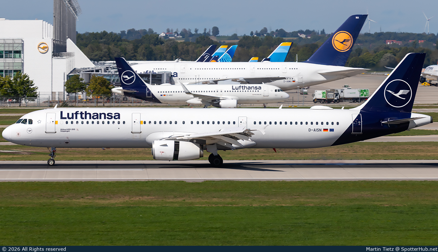 Photo of D-AISN - Airbus A321-231 operated by Lufthansa