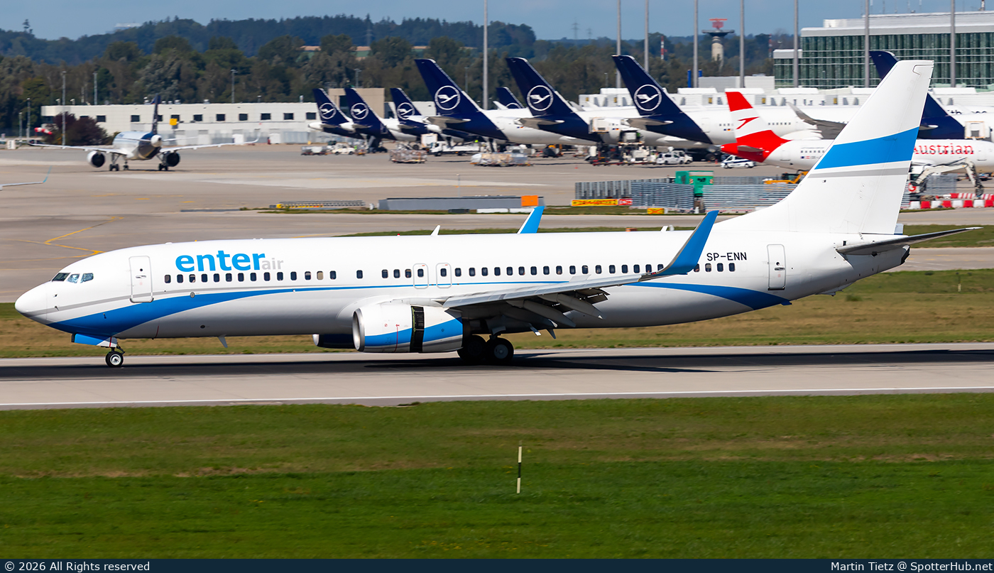 Photo of SP-ENN - Boeing 737-8CX operated by Enter Air