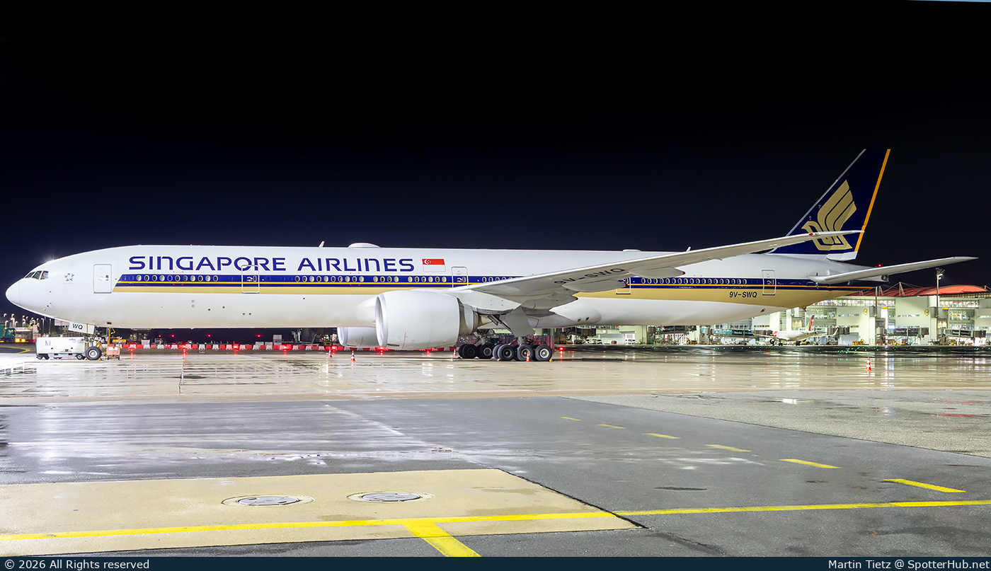 Photo of 9V-SWQ - Boeing 777-312(ER) operated by Singapore Airlines