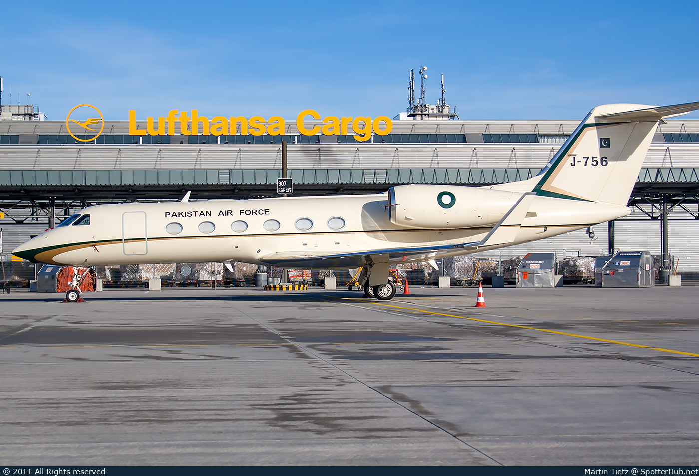 Photo of J-756 - Gulfstream GIV-X (G450) operated by Pakistan Air Force