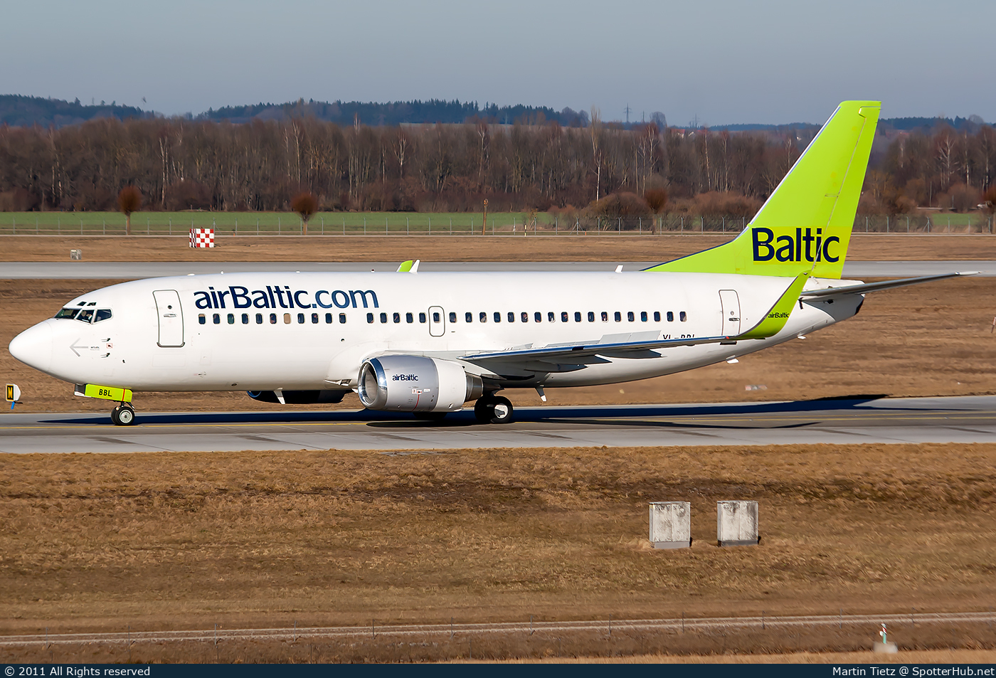 Photo of YL-BBL - Boeing 737-33V operated by airBaltic