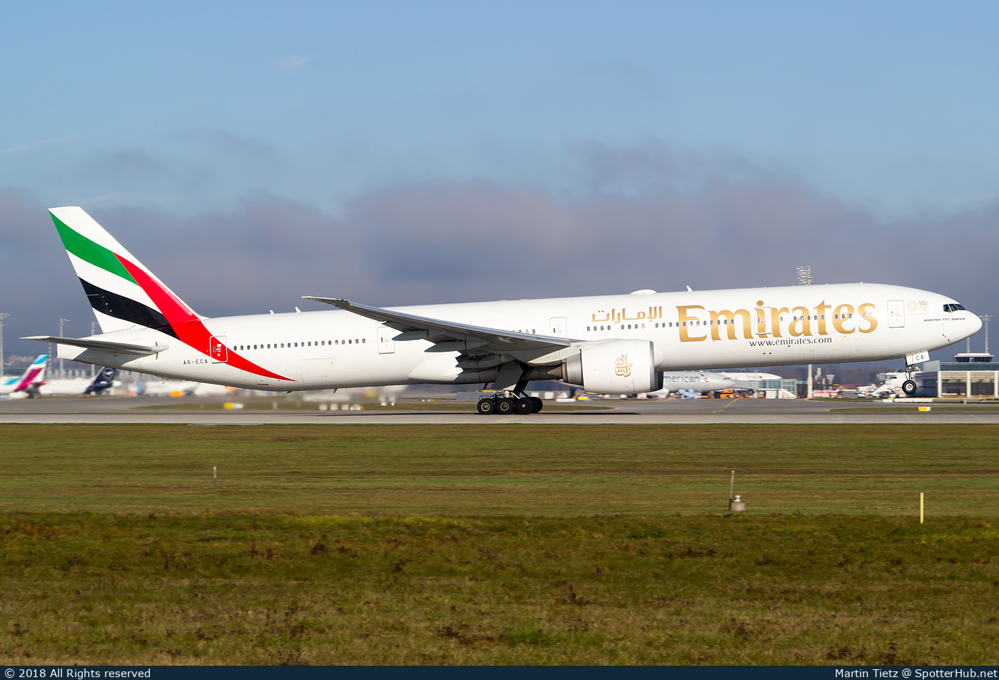Photo of A6-ECA - Boeing 777-36N(ER) operated by Emirates