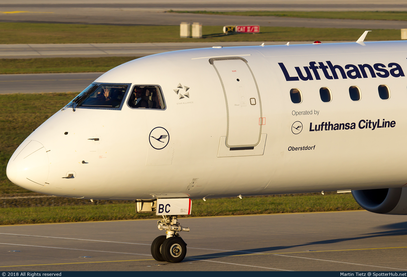Photo of D-AEBC - Embraer ERJ-195LR operated by Lufthansa CityLine