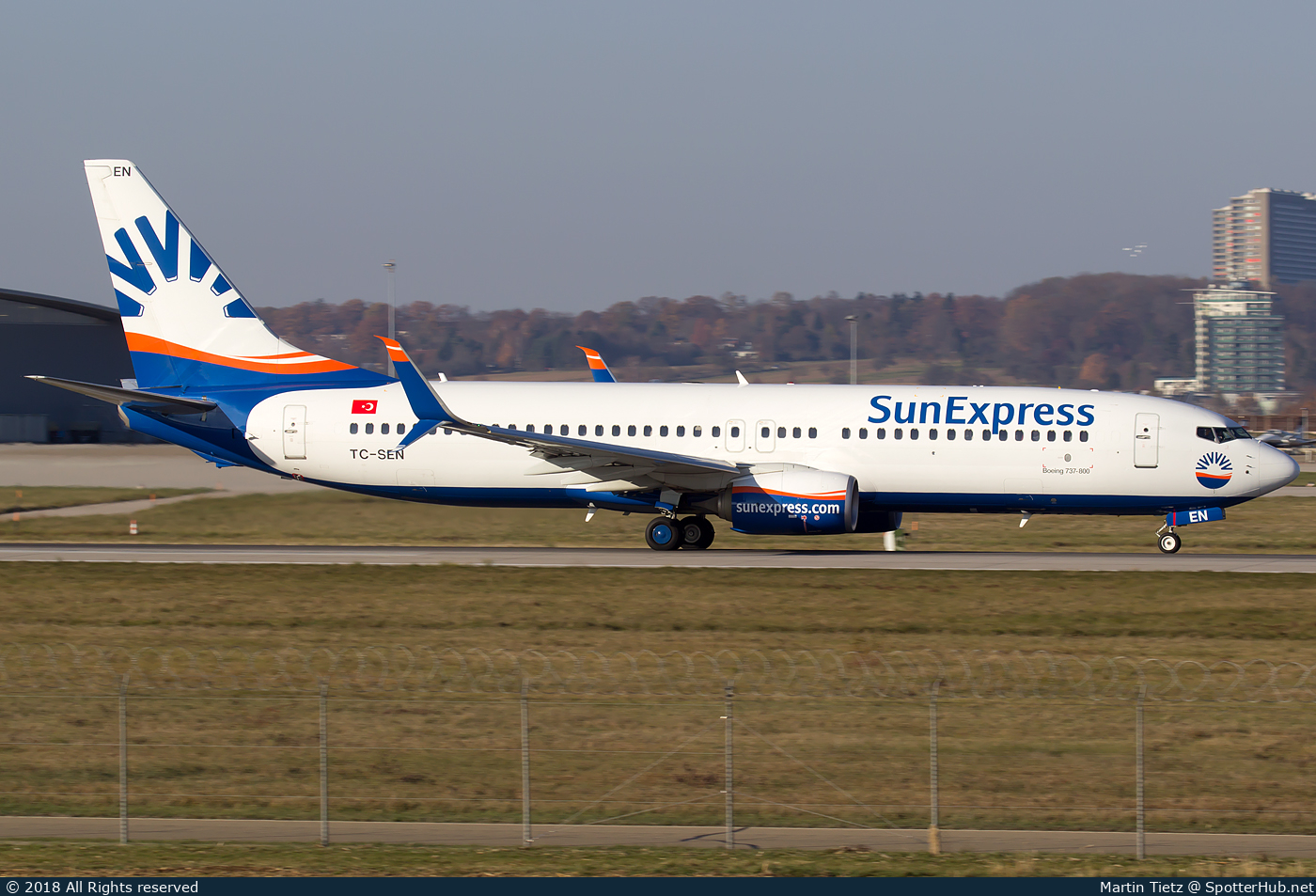 Photo of TC-SEN - Boeing 737-8HC operated by SunExpress
