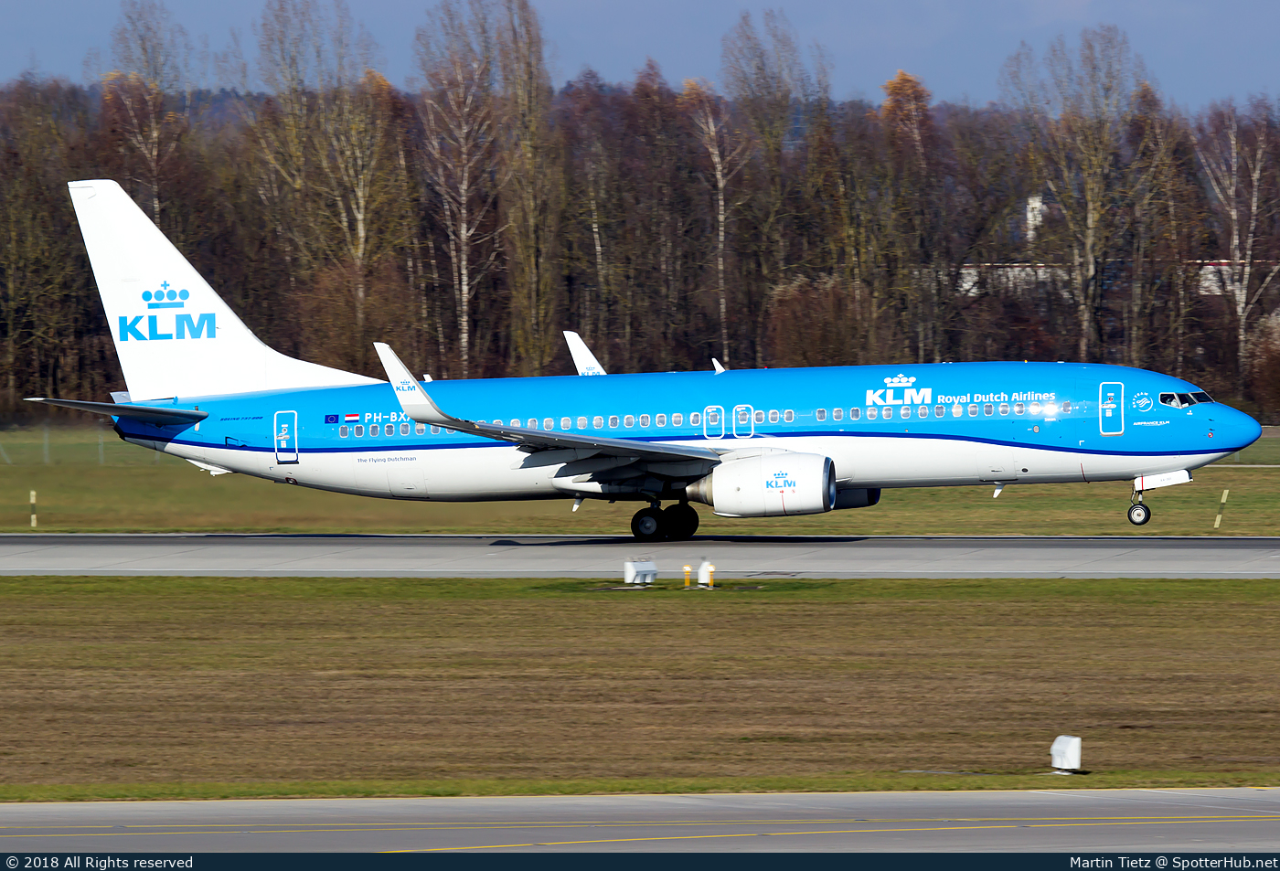 Photo of PH-BXA - Boeing 737-8K2 operated by KLM Royal Dutch Airlines