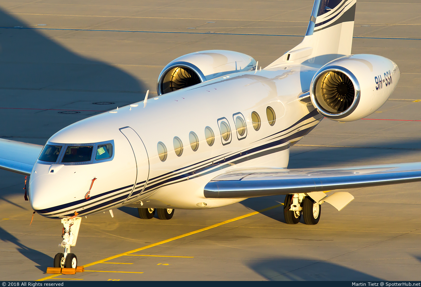 Photo of 9H-SSK - Gulfstream G650 operated by Emperor Aviation