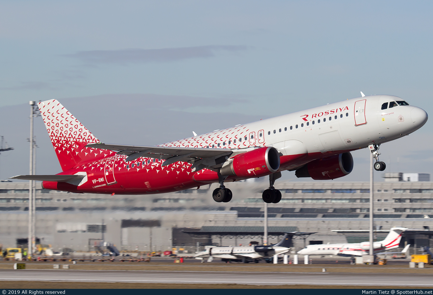 Photo of VP-BWI - Airbus A320-214 operated by Rossiya Airlines