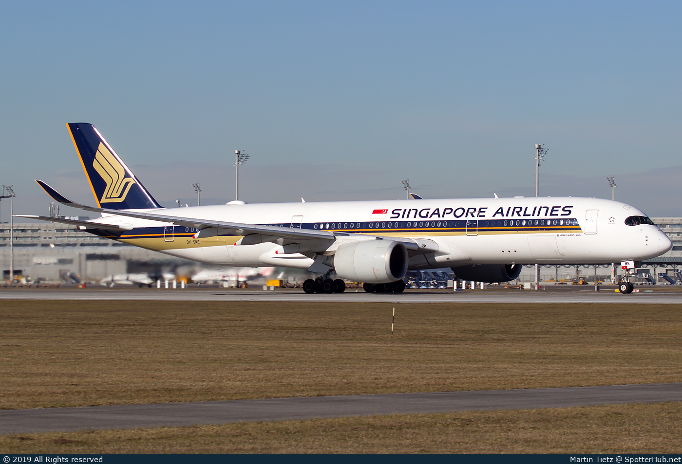 Photo of 9V-SME - Airbus A350-941 operated by Singapore Airlines