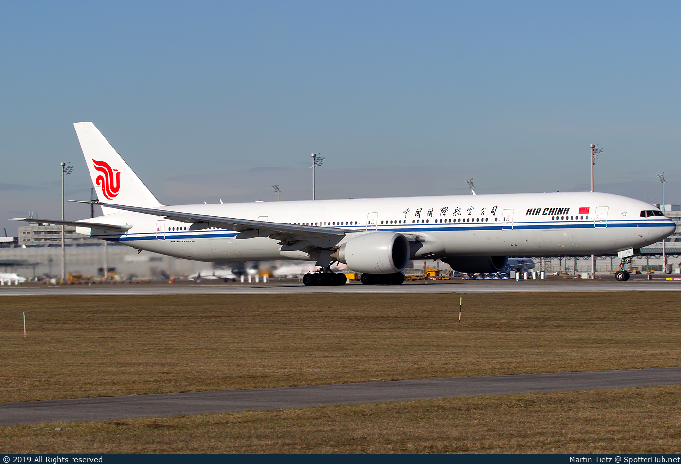 Photo of B-2033 - Boeing 777-39L(ER) operated by Air China