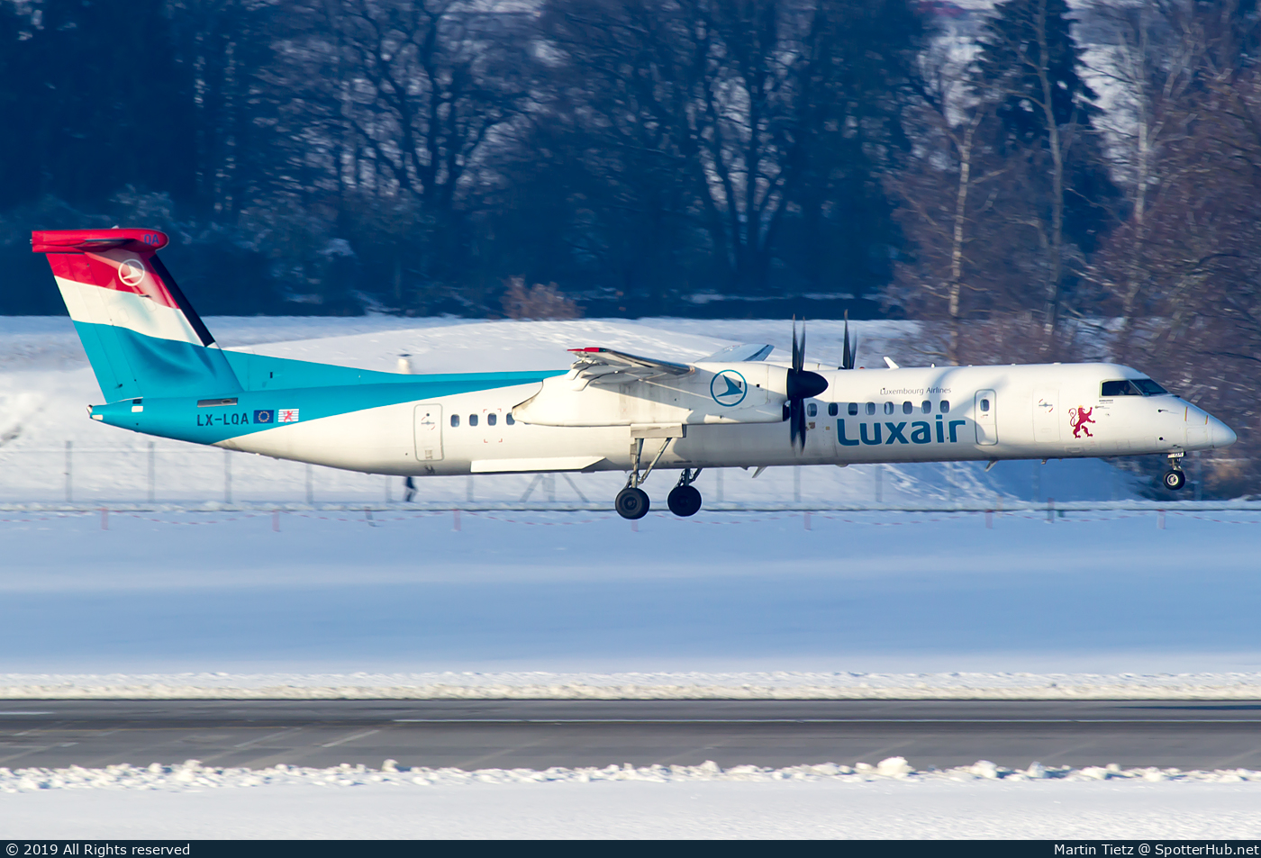 Photo of LX-LQA - Bombardier DHC-8-402 Dash 8 Q400 operated by Luxair
