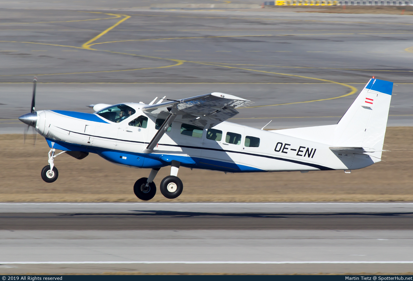 Photo of OE-ENI - Cessna 208 Caravan operated by Private