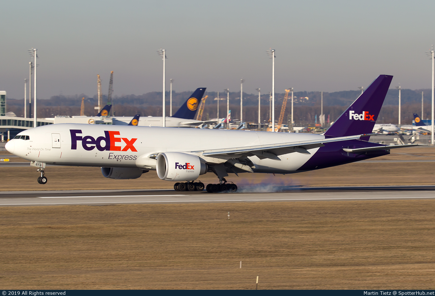 Photo of N878FD - Boeing 777-FS2 operated by FedEx