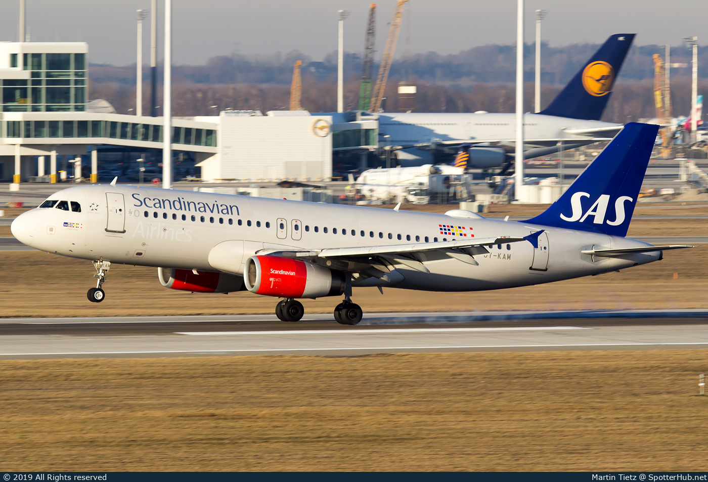 Photo of OY-KAM - Airbus A320-232 operated by SAS Scandinavian Airlines