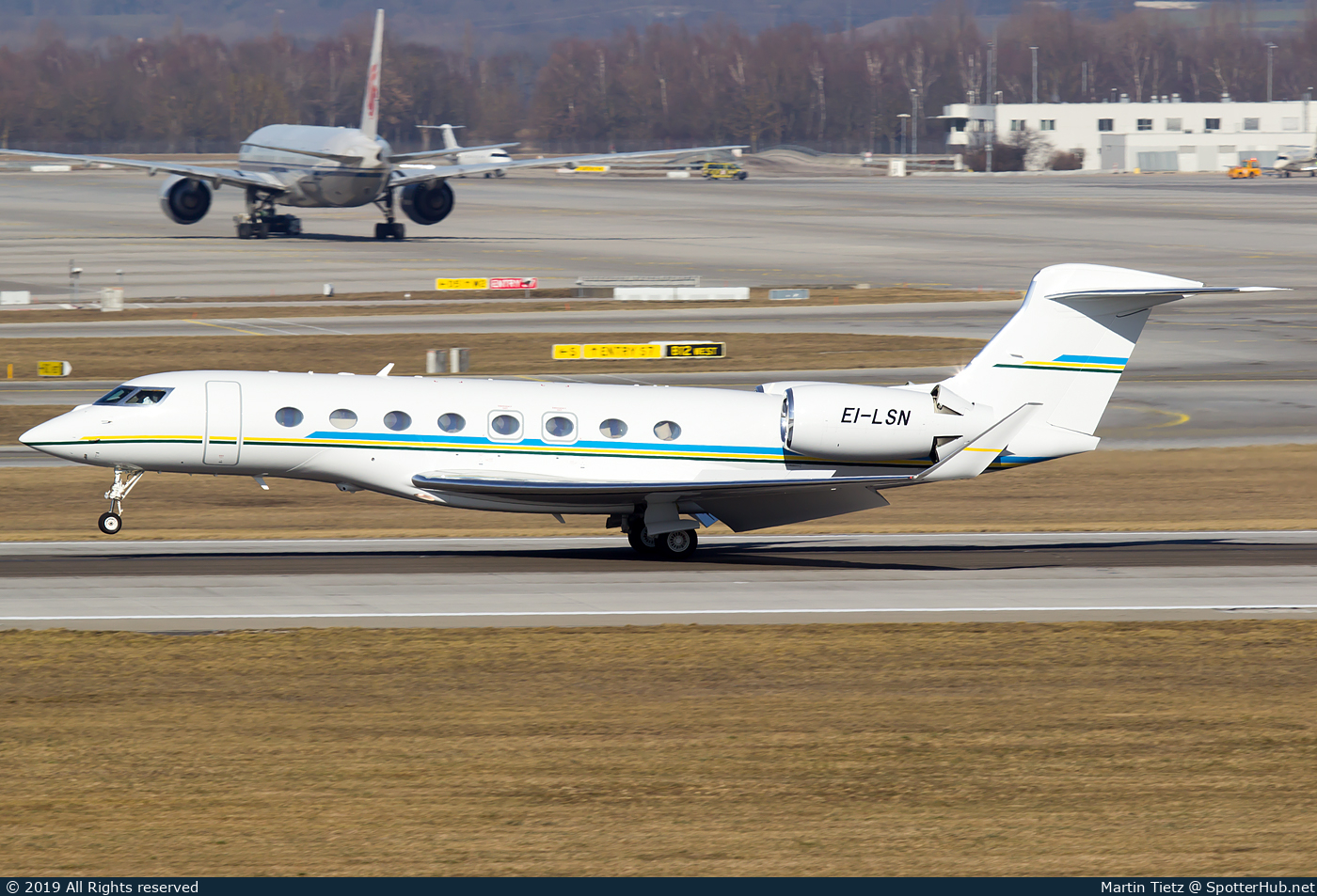 Photo of EI-LSN - Gulfstream G650 operated by GainJet Ireland