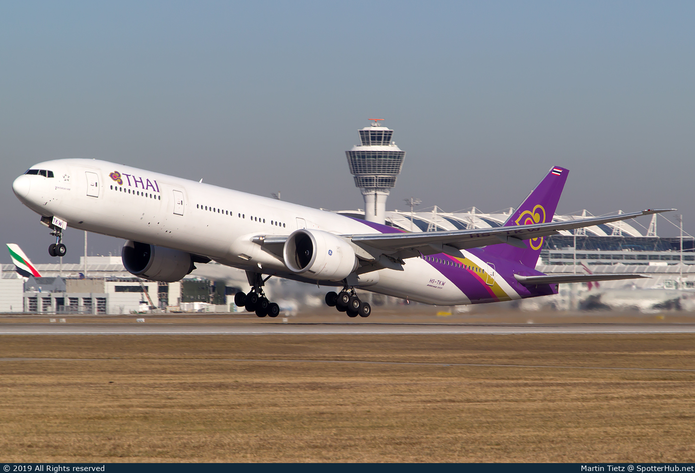 Photo of HS-TKW - Boeing 777-3D7(ER) operated by Thai Airways International