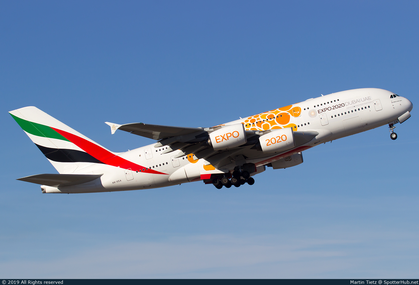Photo of A6-EEA - Airbus A380-861 operated by Emirates