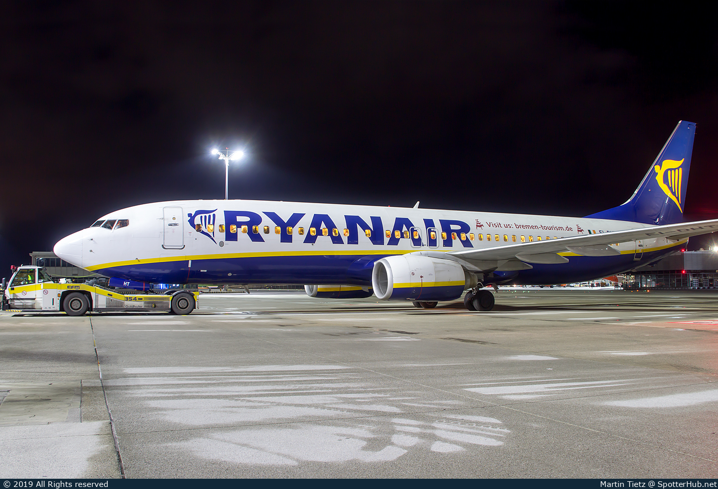 Photo of EI-DHT - Boeing 737-8AS operated by Ryanair