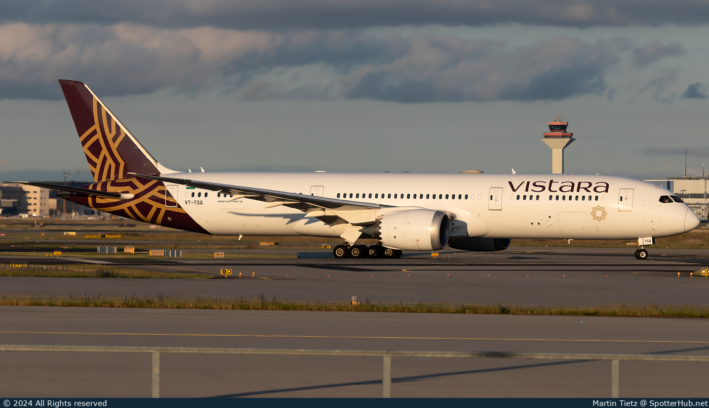 Photo of VT-TSQ - Boeing 787-9 Dreamliner operated by Vistara