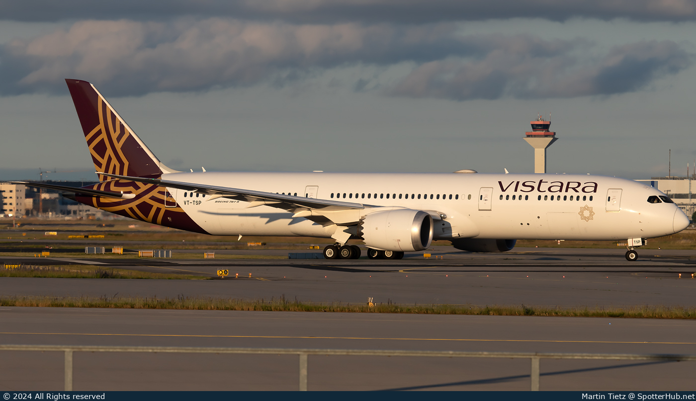 Photo of VT-TSP - Boeing 787-9 Dreamliner operated by Vistara