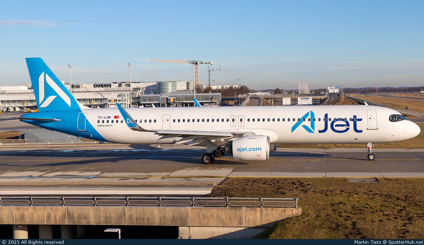 Photo of TC-LUM - Airbus A321-271NX operated by AJet