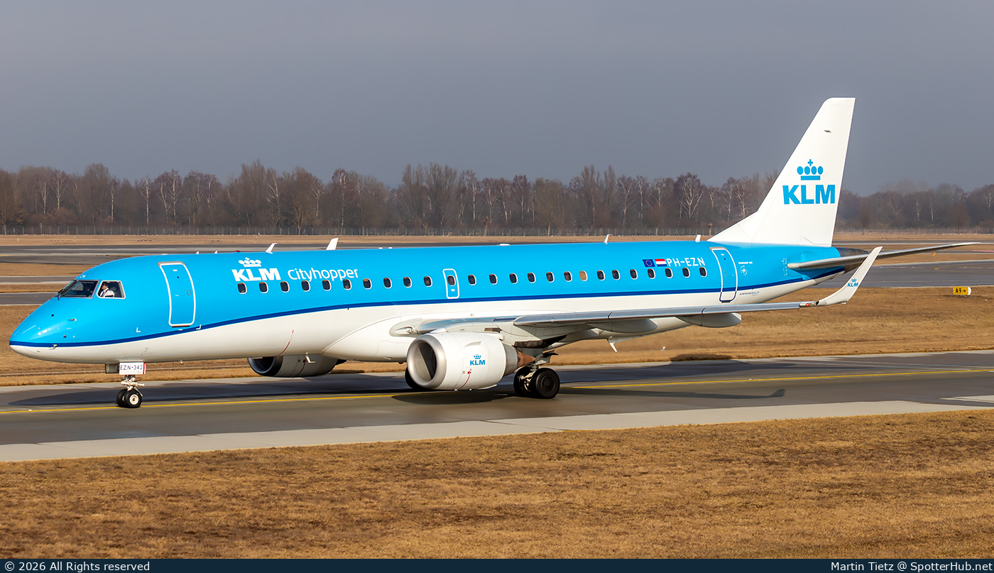 Photo of PH-EZN - Embraer ERJ-190STD operated by KLM Cityhopper