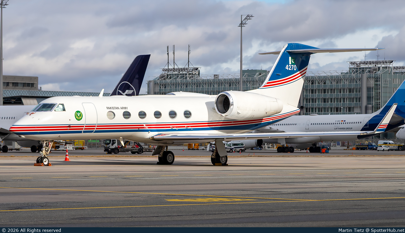 Photo of 4270 - Gulfstream GIV-X (G450) operated by Pakistan Army