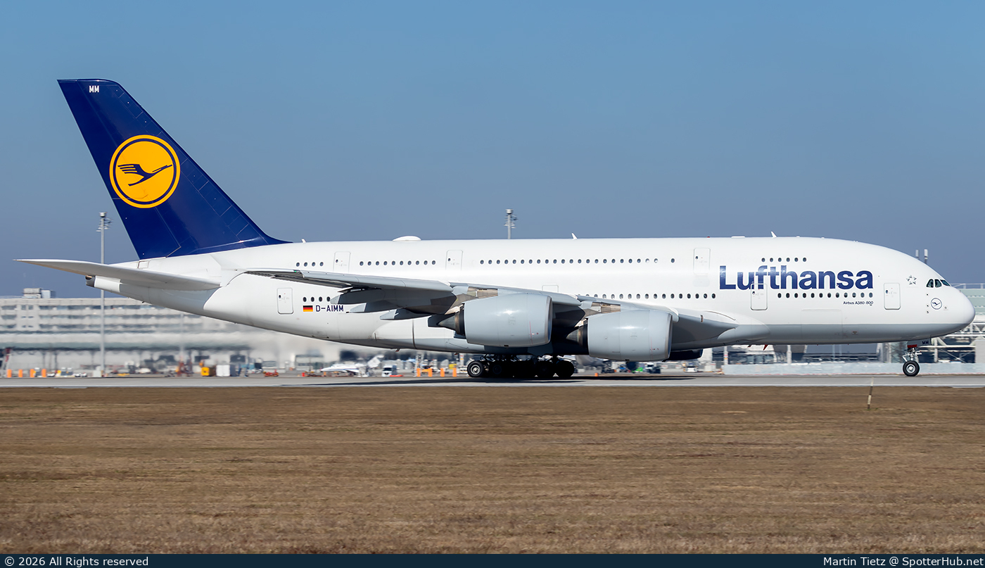 Photo of D-AIMM - Airbus A380-841 operated by Lufthansa