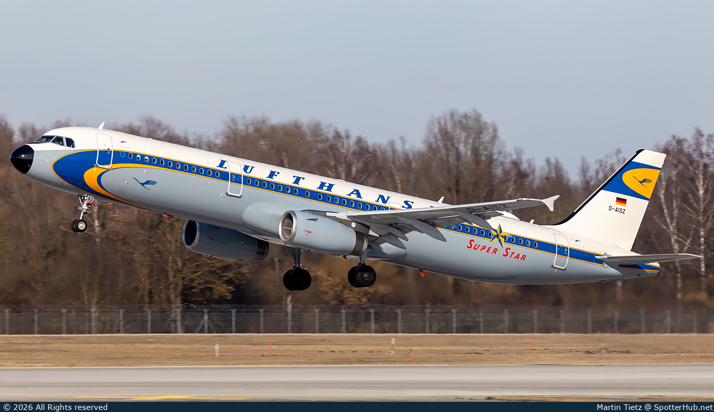 Photo of D-AISZ - Airbus A321-231 operated by Lufthansa