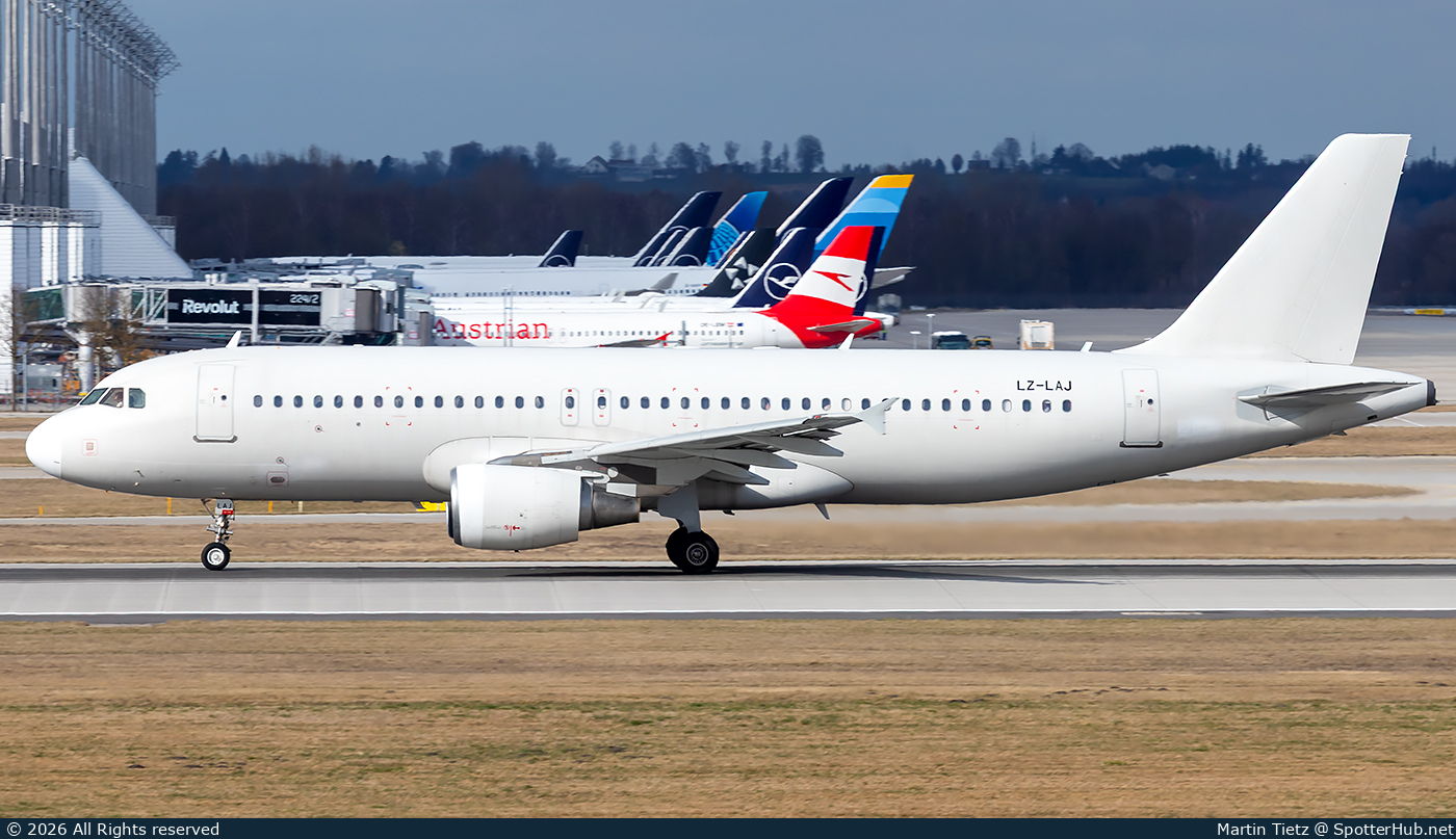 Photo of LZ-LAJ - Airbus A320-214 operated by European Air Charter