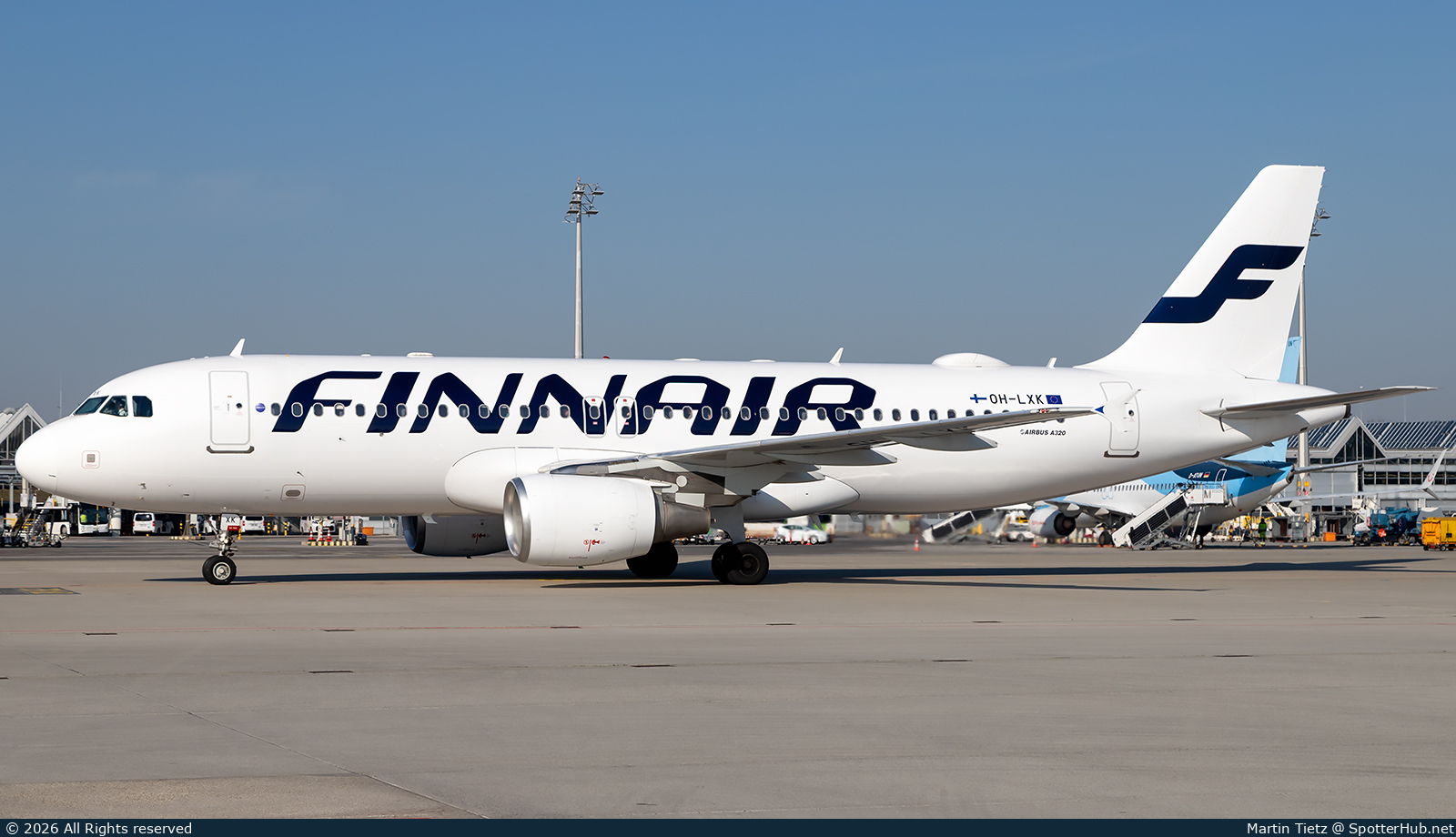 Photo of OH-LXK - Airbus A320-214 operated by Finnair